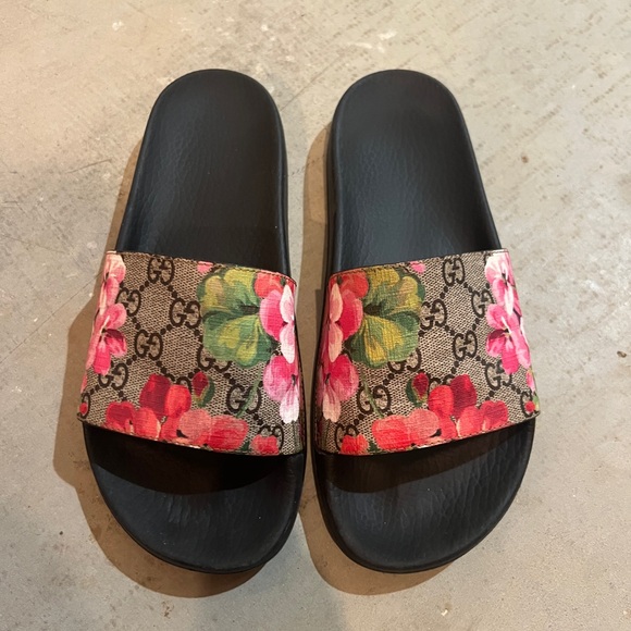 Gucci Women's Floral GG Slide Sandals - Black and Pink - Picture 1 of 5